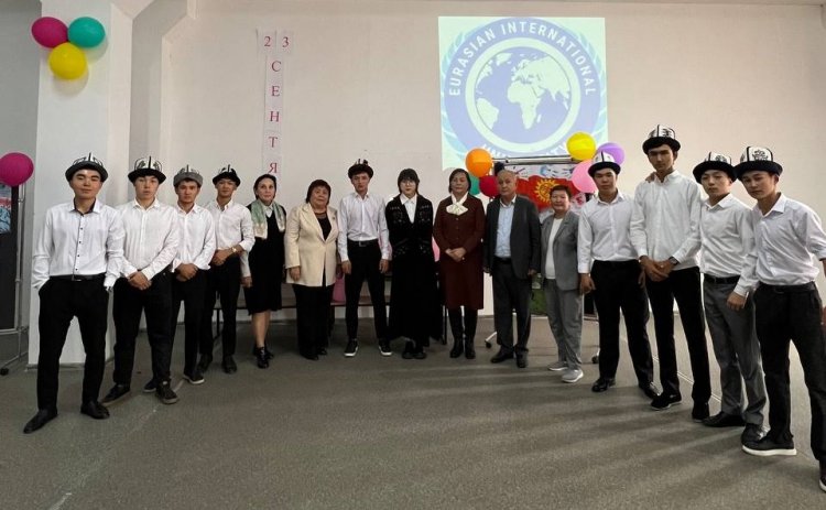 В ЕМУ прошло празднование посвящённое дню Государственного языка!