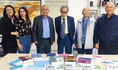 Визит коллег с Международной медицинской академии в Евразийский международный университет