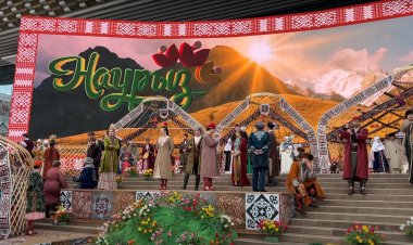 ЕЭУнун студенттери Алматыдагы этнодизайн жарманкесинде