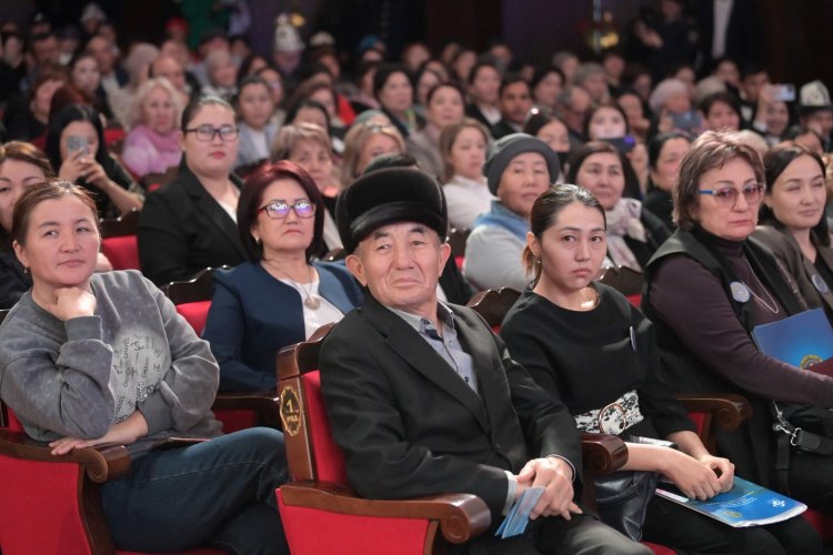 Сотрудники ЕМУ на форуме “Безопасная страна – стабильное будущее”