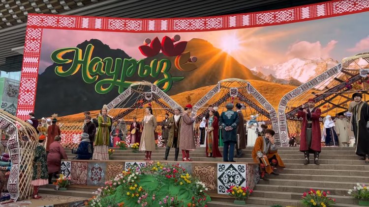 ЕЭУнун студенттери Алматыдагы этнодизайн жарманкесинде