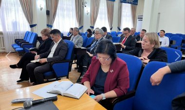 Rector of EIU at a meeting at the Ministry of Health of the Kyrgyz Republic