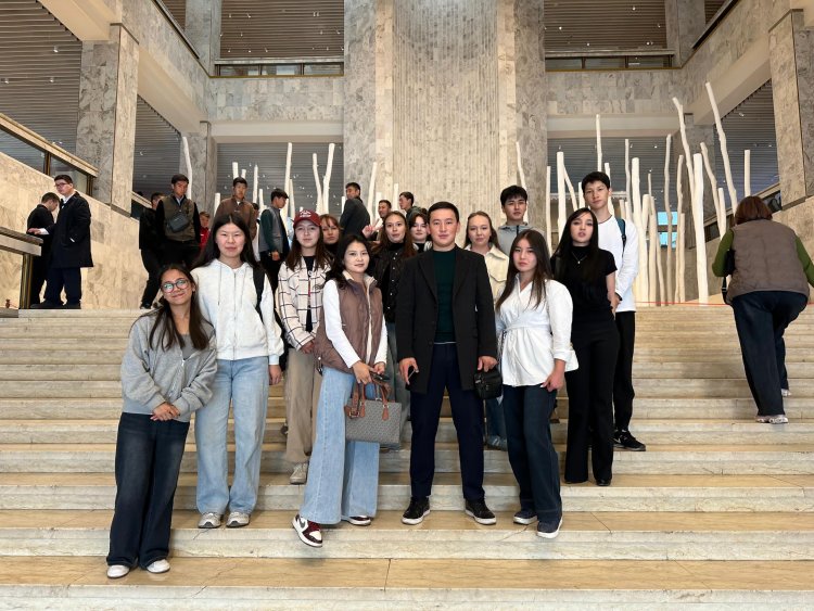 Студенты посетили музеи